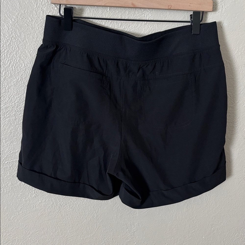 90 Degrees by Reflex Women’s Active Shorts Black Medium - Picture 2 of 4